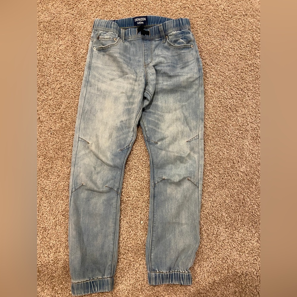 Levi’s Denizen boys jogger jeans, size 14 regular